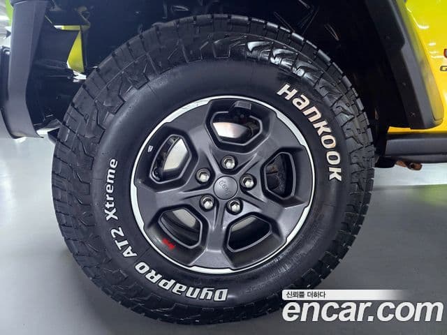 Jeep Gladiator 2023 — ფოტო 5/20