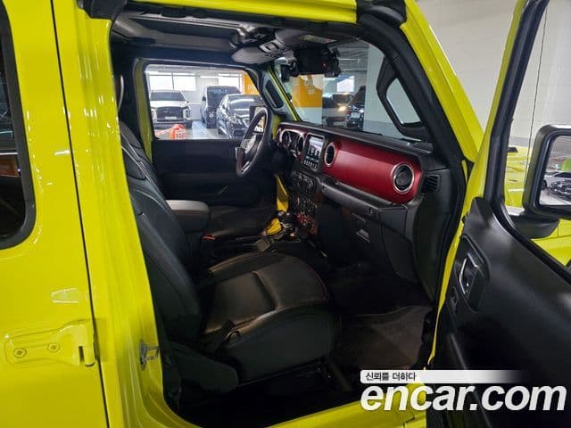 Jeep Gladiator 2023 — ფოტო 12/20