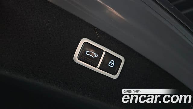 Genesis Electrified G80 2020 — ფოტო 16/20