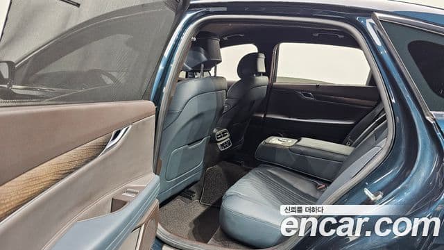 Genesis Electrified G80 2021 — Şəkil 12/20