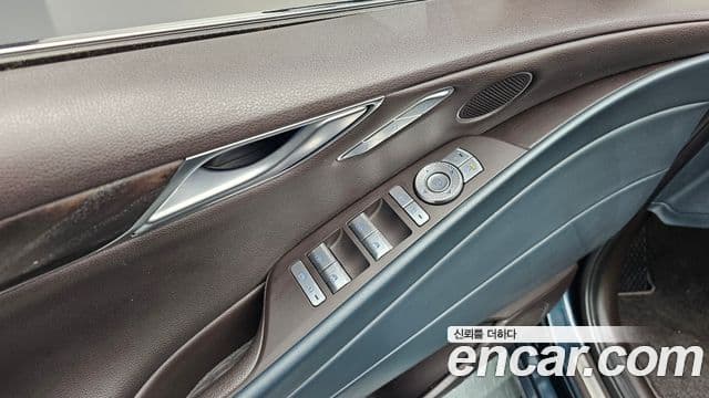 Genesis Electrified G80 2021 — ფოტო 18/20