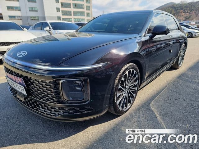 Hyundai Grandeur 2023 — Фото 1/20