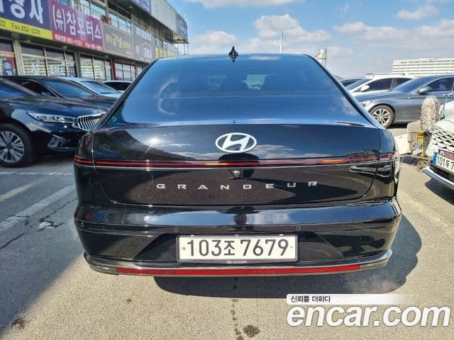 Hyundai Grandeur 2023 — Фото 4/20
