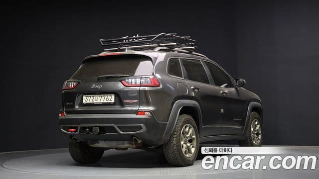 Jeep Cherokee 2020 — Şəkil 2/20