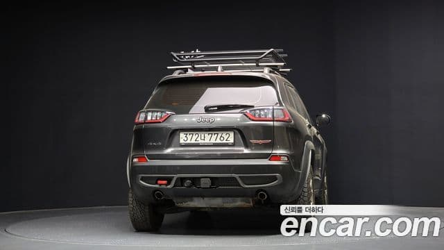 Jeep Cherokee 2020 — Şəkil 4/20