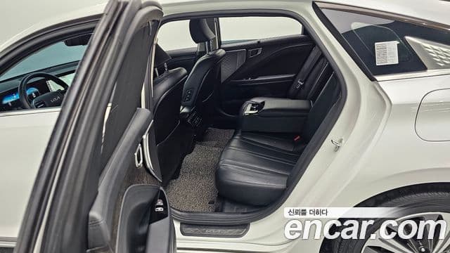 Kia K8 2021 — Şəkil 12/20