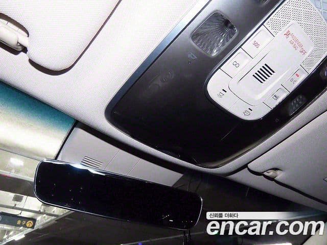 Genesis GV80 2021 — ფოტო 16/20