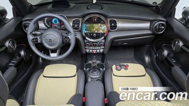 Mini Cooper S Convertible 2024 — ფოტო 7/20