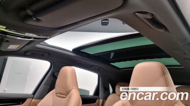 Porsche Cayenne 2020 — ფოტო 18/20