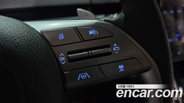 Hyundai Staria 2023 — Фото 18/20