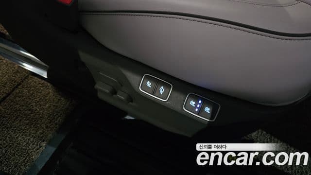 Hyundai Staria 2023 — Фото 20/20