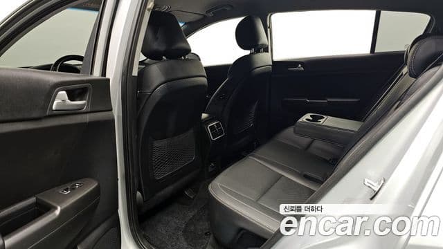 Kia Sportage The Bold 2019 — Şəkil 12/20
