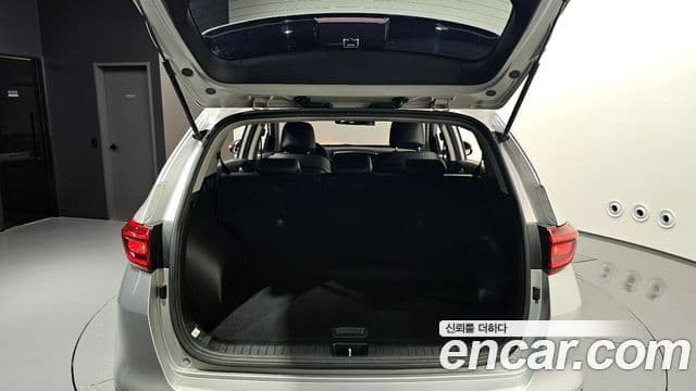 Kia Sportage The Bold 2019 — Şəkil 20/20