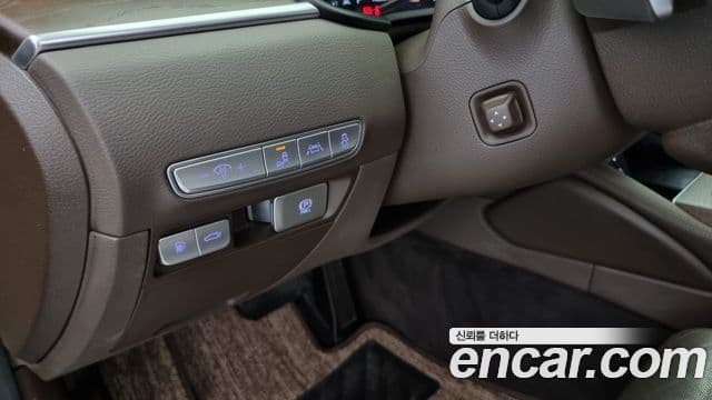 Kia The K9 2018 — Şəkil 17/20