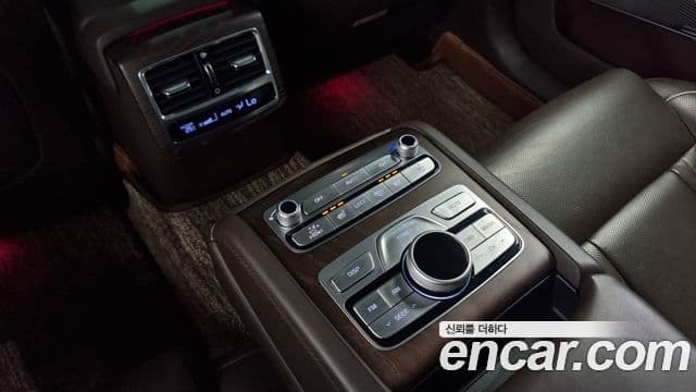 Kia The K9 2018 — Şəkil 18/20