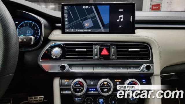 Genesis G70 2022 — ფოტო 15/20