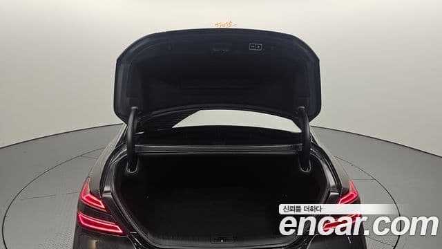 Genesis G70 2022 — ფოტო 20/20