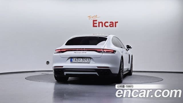 Porsche Panamera 2022 — ფოტო 3/20