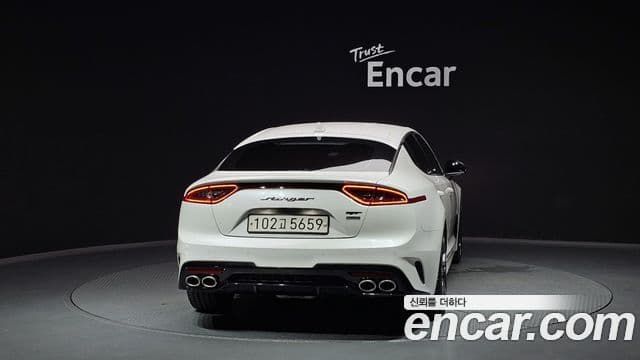 Kia Stinger 2020 — Şəkil 1/20