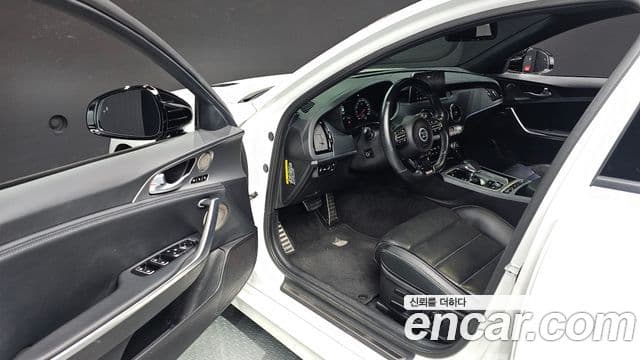 Kia Stinger 2020 — Şəkil 20/20