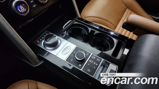 Land Rover Discovery 5 2018 — ფოტო 9/20