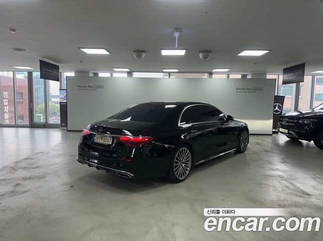 Mercedes-Benz S-Class 2023 — Фото 1/17