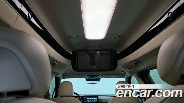 Kia Carnival 2024 — Şəkil 20/20