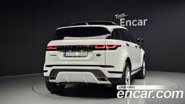 Land Rover Range Rover Evoque 2023 — ფოტო 12/20