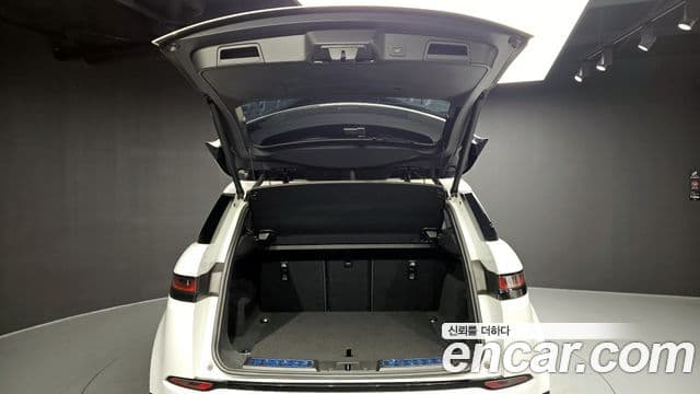Land Rover Range Rover Evoque 2023 — ფოტო 14/20