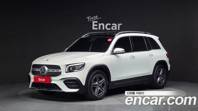 Mercedes-Benz GLB-Class 2020 — Şəkil 1/20