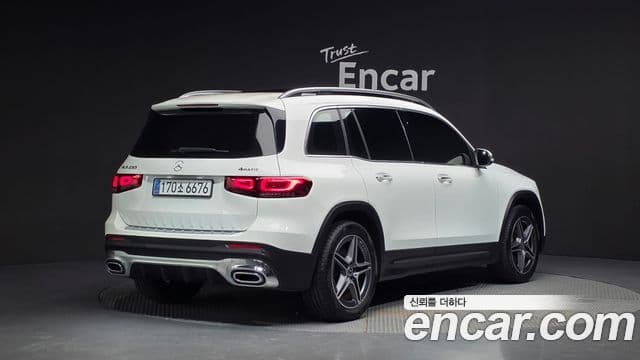 Mercedes-Benz GLB-Class 2020 — Şəkil 2/20