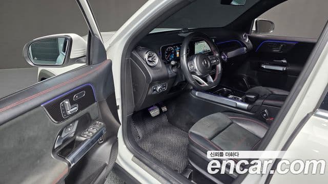 Mercedes-Benz GLB-Class 2020 — Şəkil 12/20