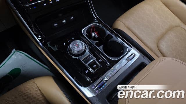 Kia Carnival 2023 — Фото 9/20
