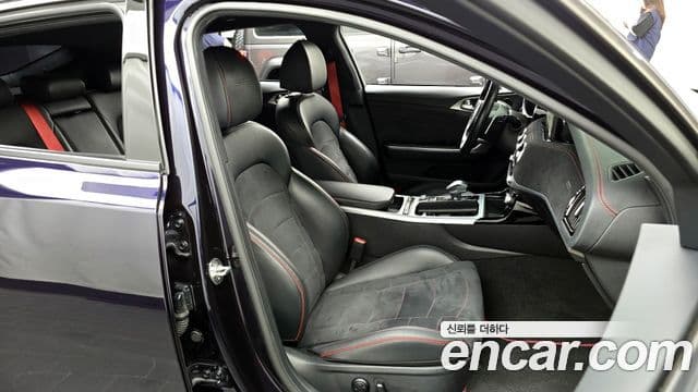 Kia Stinger Meister 2021 — ფოტო 9/20
