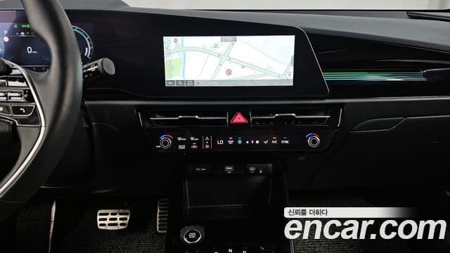 Kia Niro 2023 — Şəkil 15/20