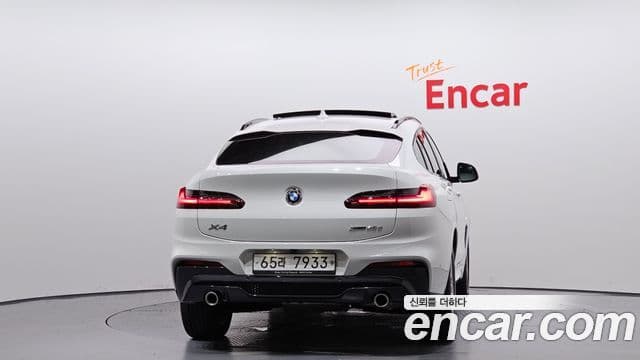 BMW X4 2018 — Photo 1/20