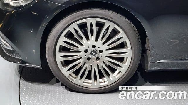 Mercedes-Benz S-Class 2018 — Şəkil 5/20