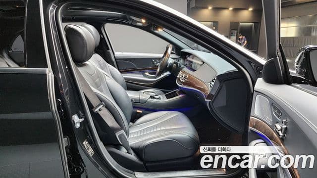 Mercedes-Benz S-Class 2018 — Şəkil 10/20