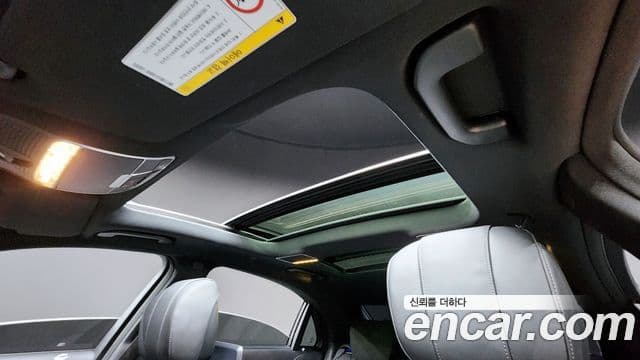 Mercedes-Benz S-Class 2018 — Şəkil 16/20
