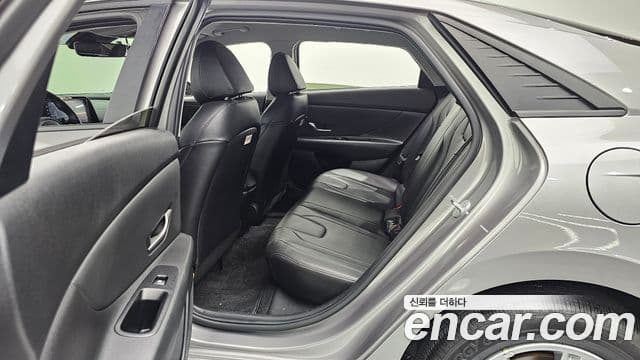 Hyundai The New Avante Hybrid 2021 — Şəkil 12/20