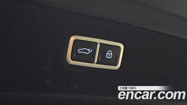 Genesis G90 2022 — ფოტო 20/20