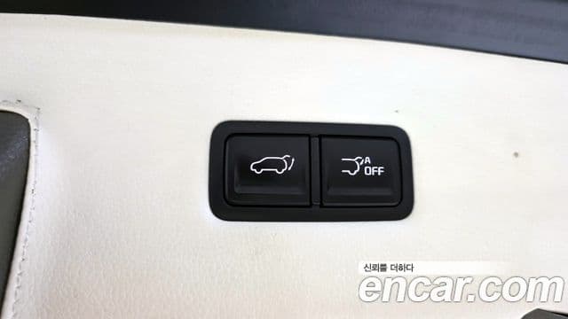 Kia Carnival 2021 — ფოტო 20/20