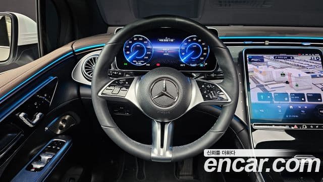 Mercedes-Benz EQE SUV 2023 — Şəkil 15/20