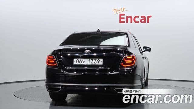 Kia The K9 2018 — ფოტო 4/20