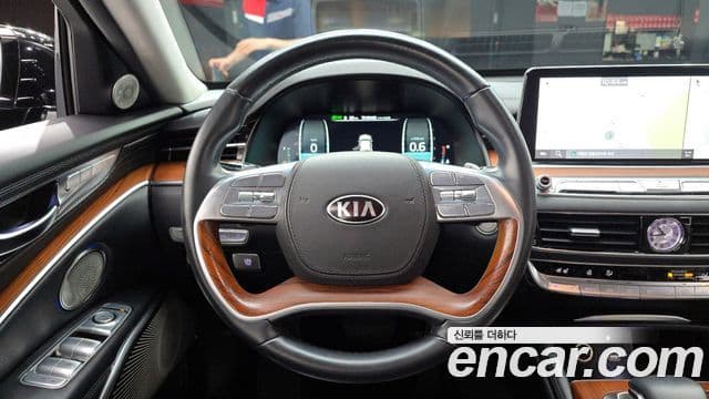 Kia The K9 2018 — ფოტო 13/20