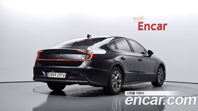 Hyundai Sonata Hybrid 2021 — ფოტო 20/20
