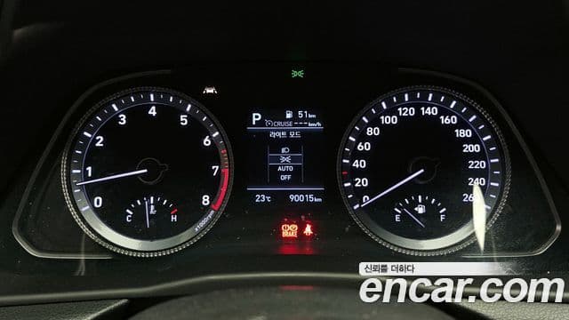 Hyundai Sonata Hybrid 2021 — ფოტო 18/20