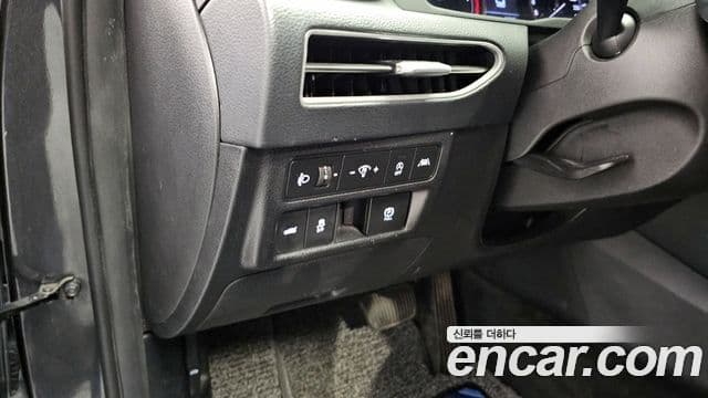 Hyundai Sonata Hybrid 2021 — ფოტო 17/20