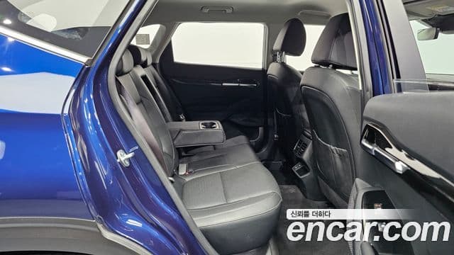 Kia Seltos 2023 — ფოტო 12/20