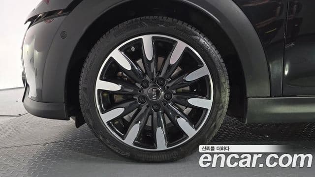 Mini Cooper S 2022 — фото 5 из 20